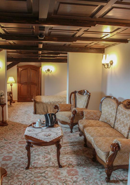 אלבה לוליה Hotel Medieval חדר תמונה